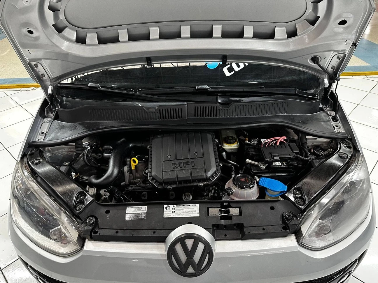 VOLKSWAGEN UP
