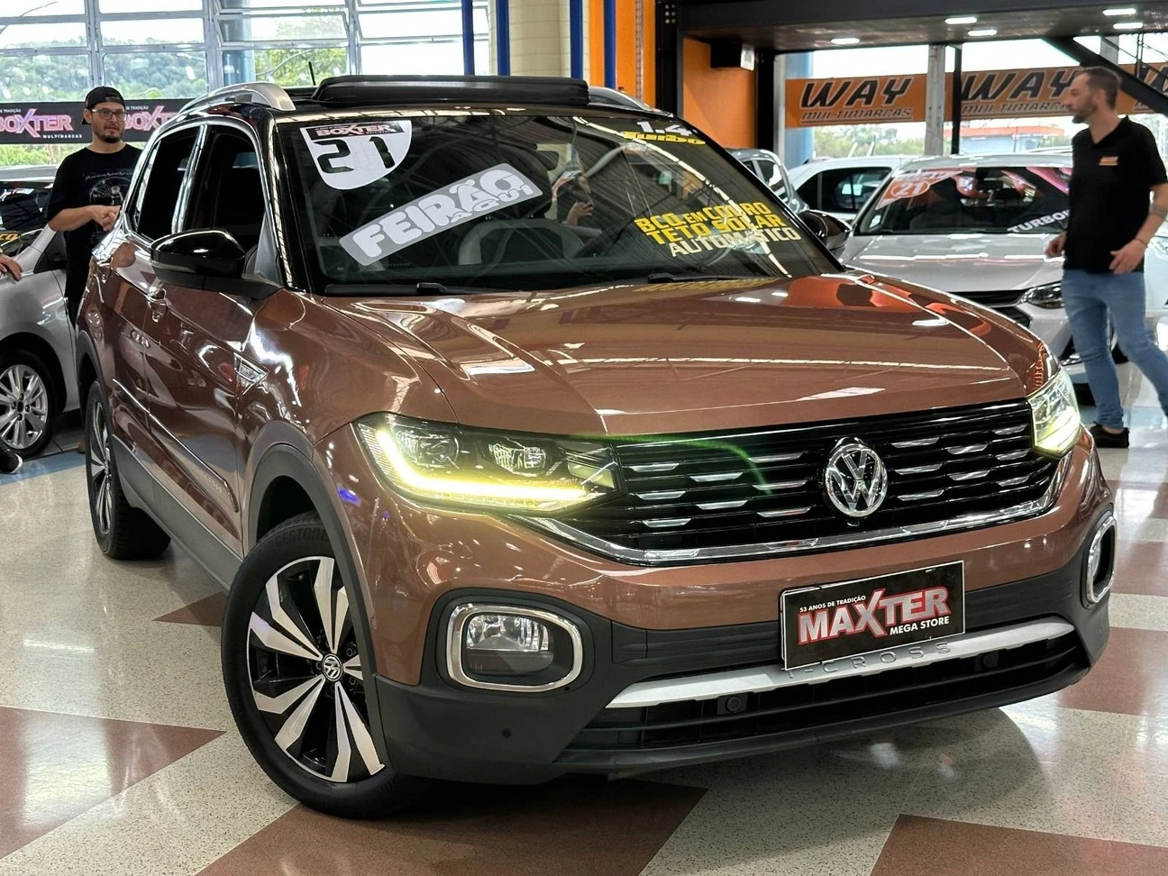 VOLKSWAGEN T-CROSS