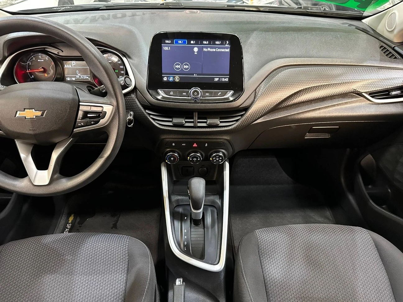 CHEVROLET ONIX