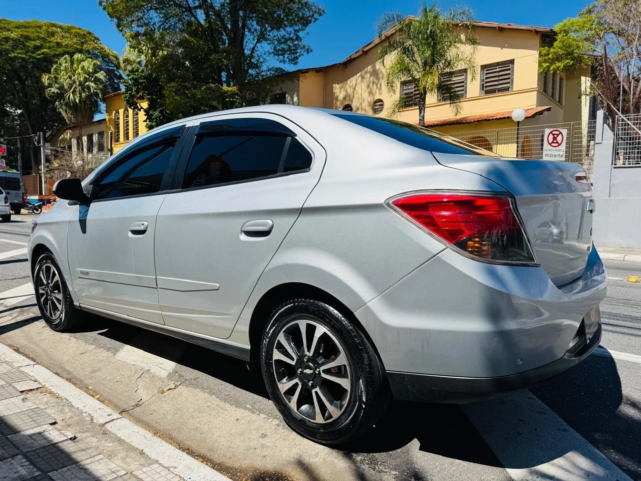 CHEVROLET PRISMA