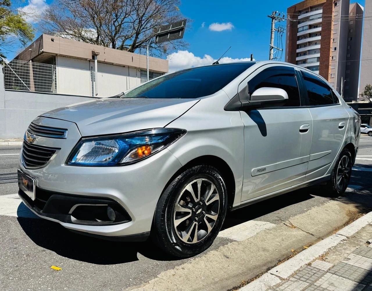 CHEVROLET PRISMA