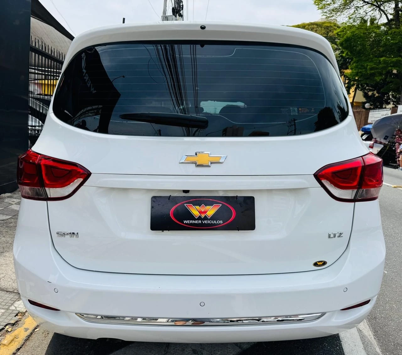 CHEVROLET SPIN
