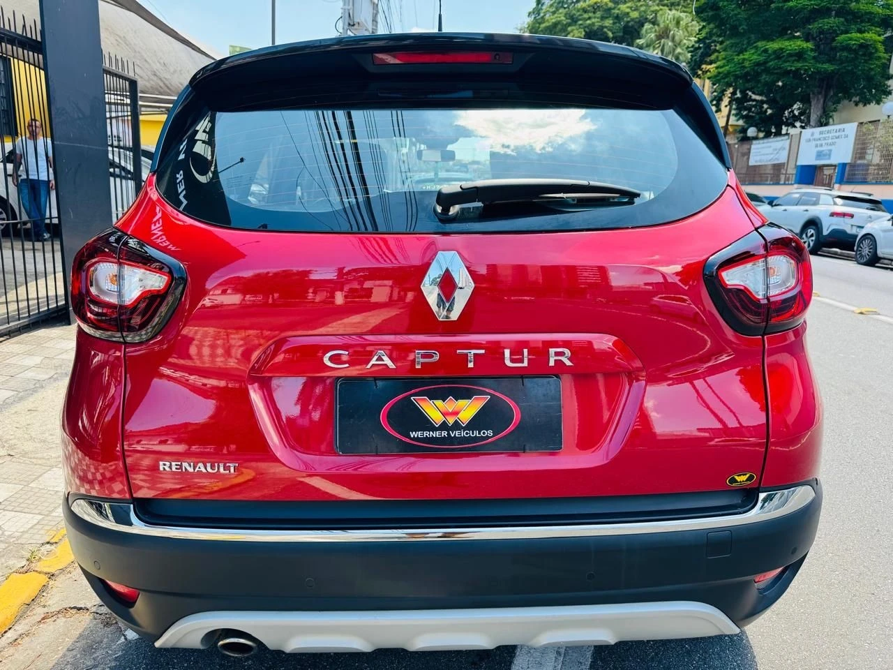 RENAULT CAPTUR