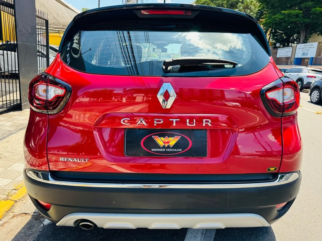 RENAULT CAPTUR