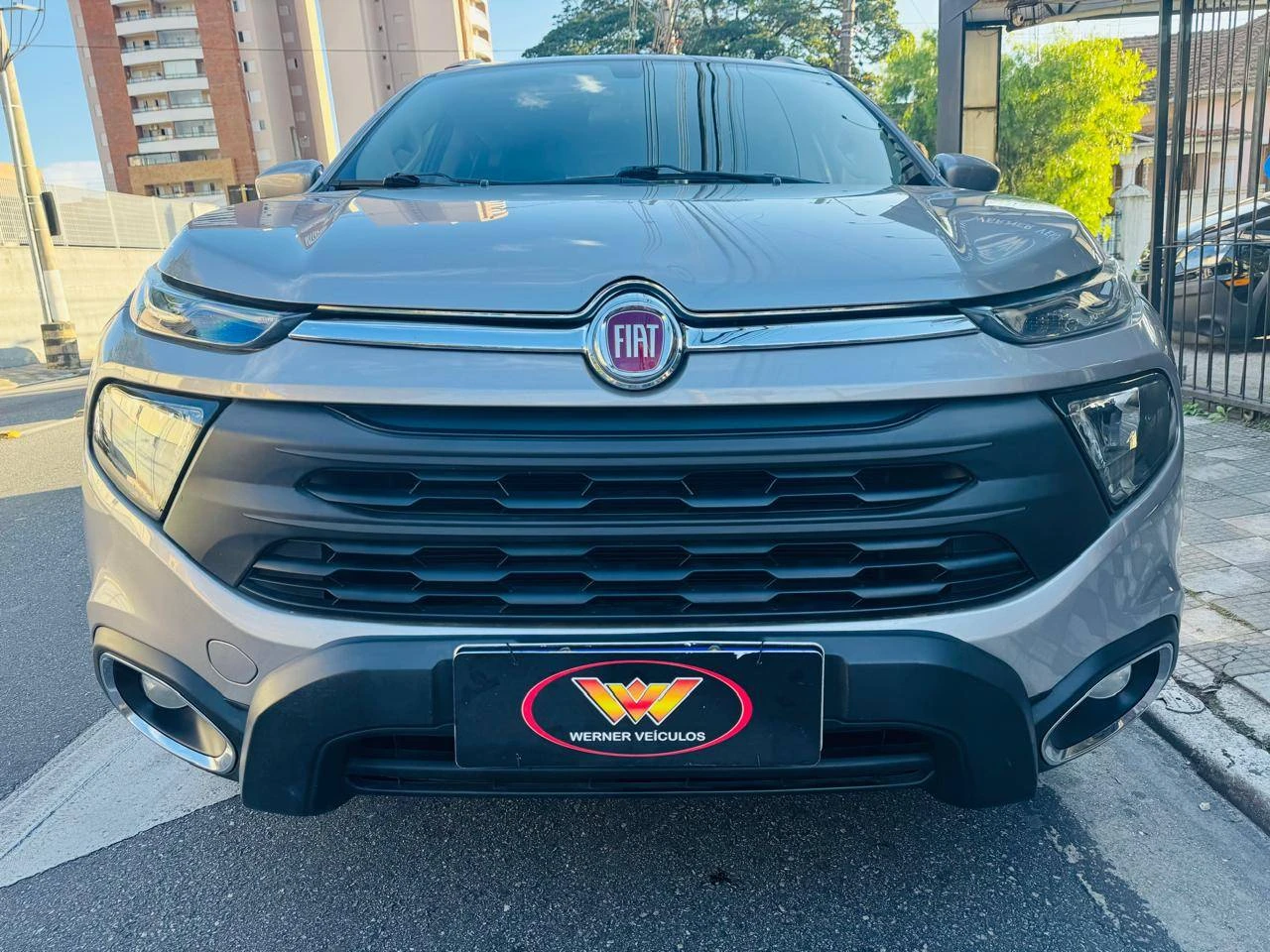 TORO