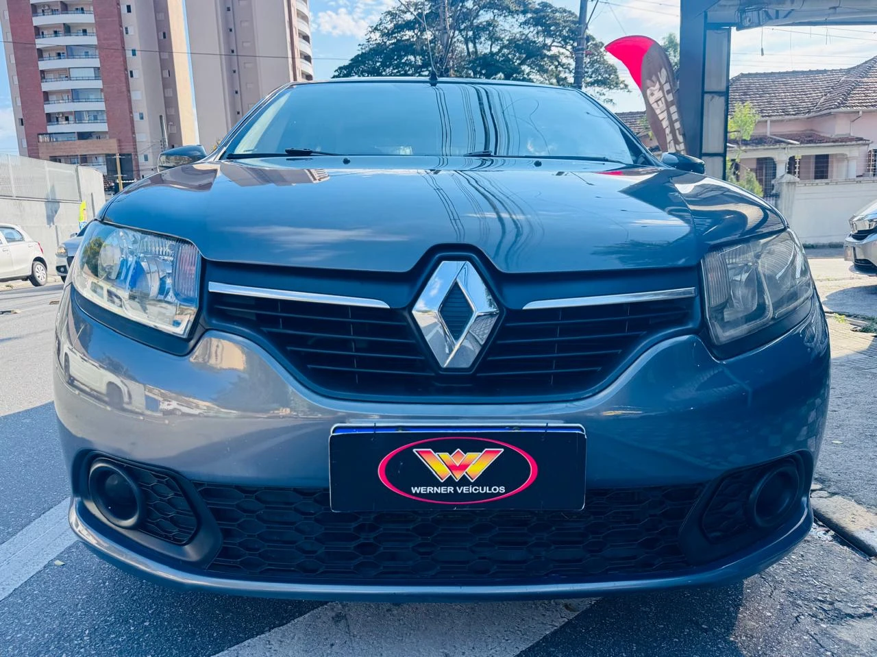 SANDERO