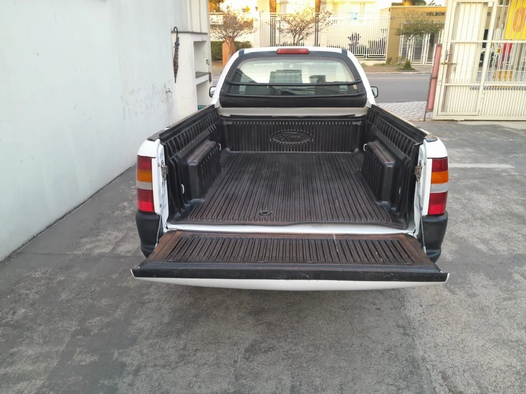 COURIER 1.6 MPI L 8V