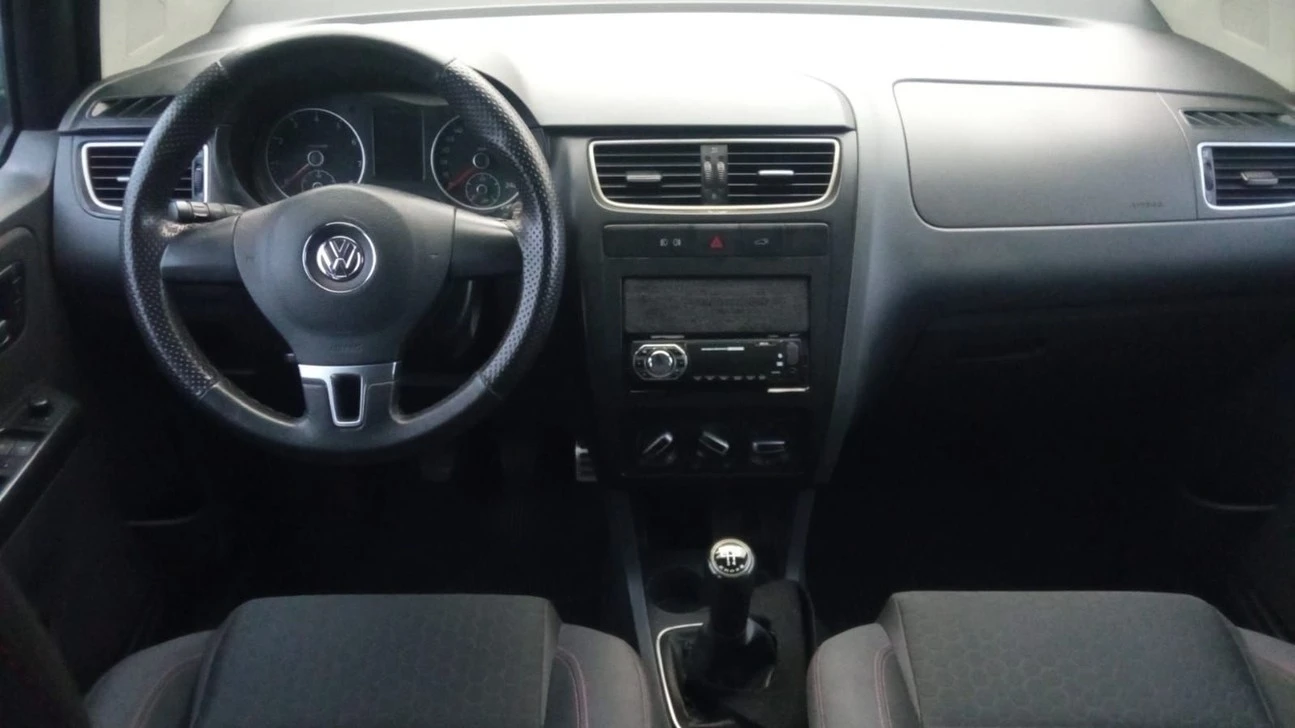 VOLKSWAGEN CROSSFOX