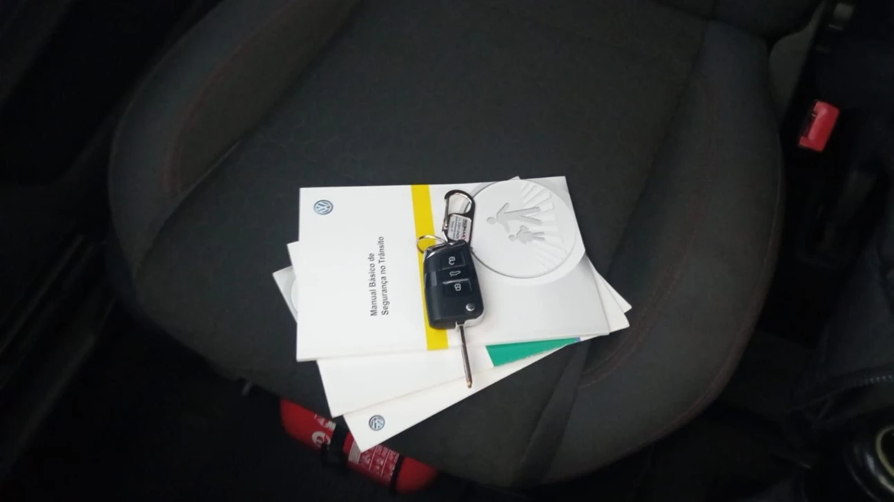 VOLKSWAGEN CROSSFOX