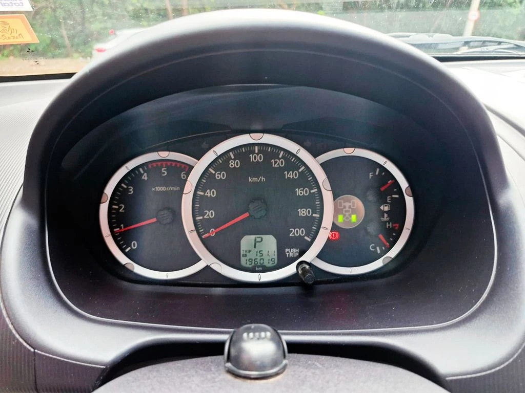 MITSUBISHI PAJERO DAKAR