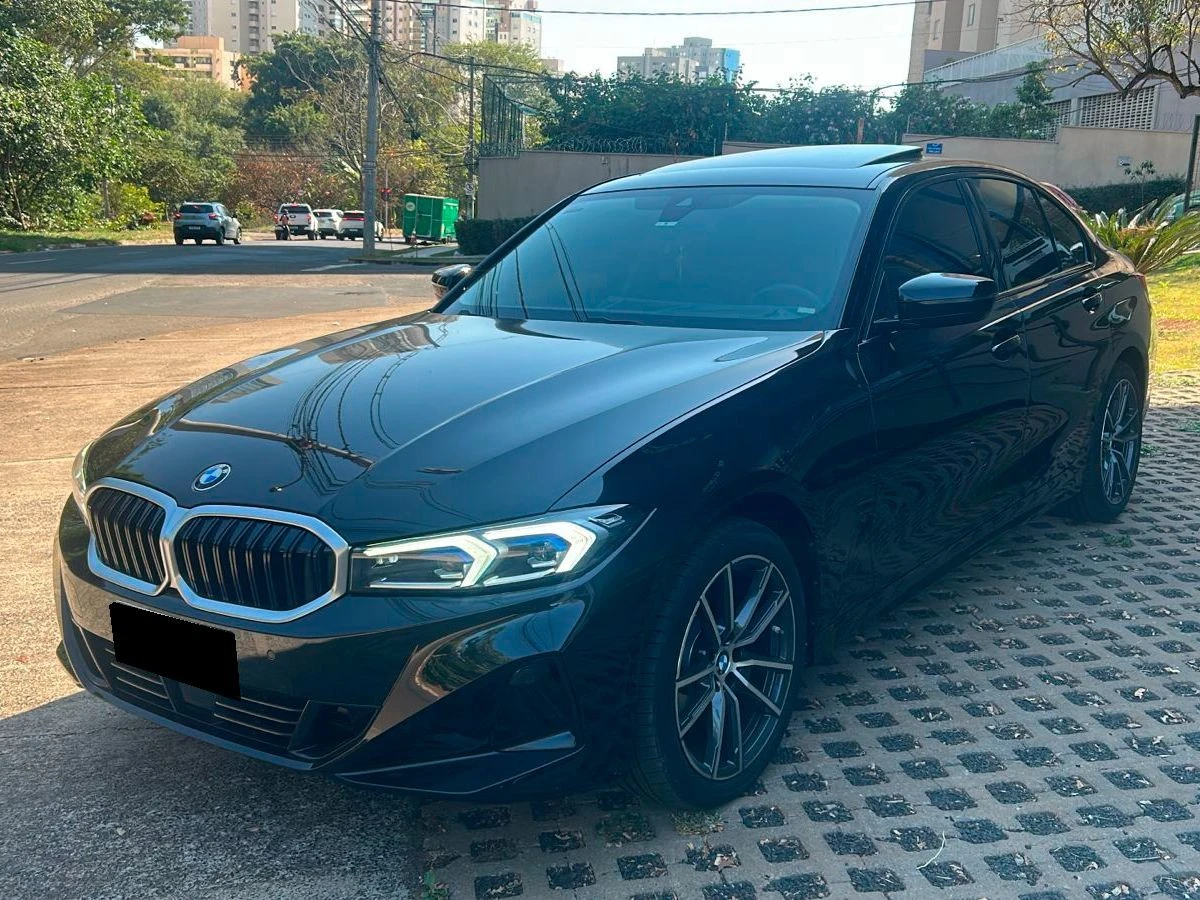 BMW 320I