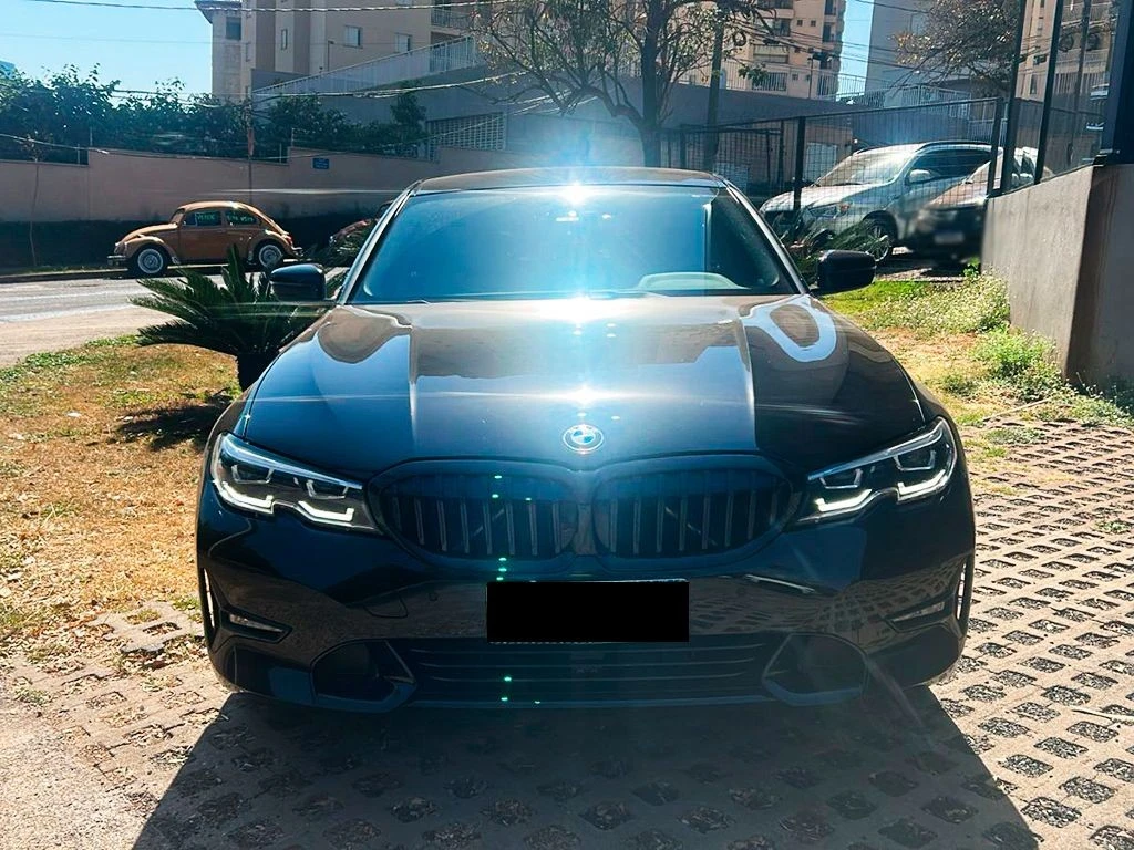 BMW 320I