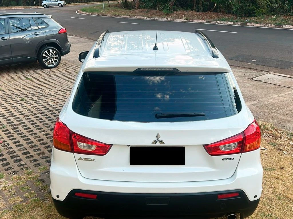 MITSUBISHI ASX