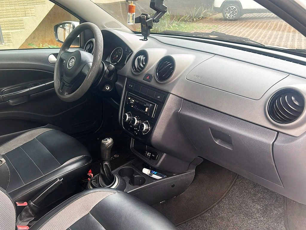 VOLKSWAGEN SAVEIRO