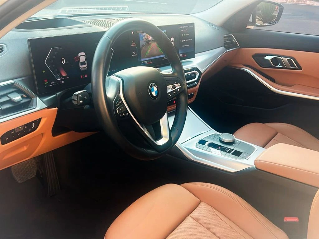 BMW 320I