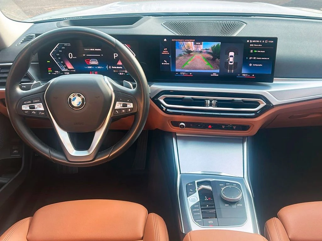 BMW 320I