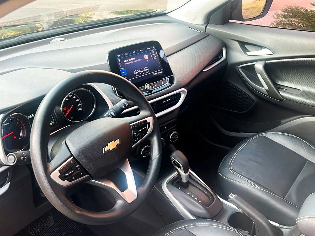 CHEVROLET TRACKER