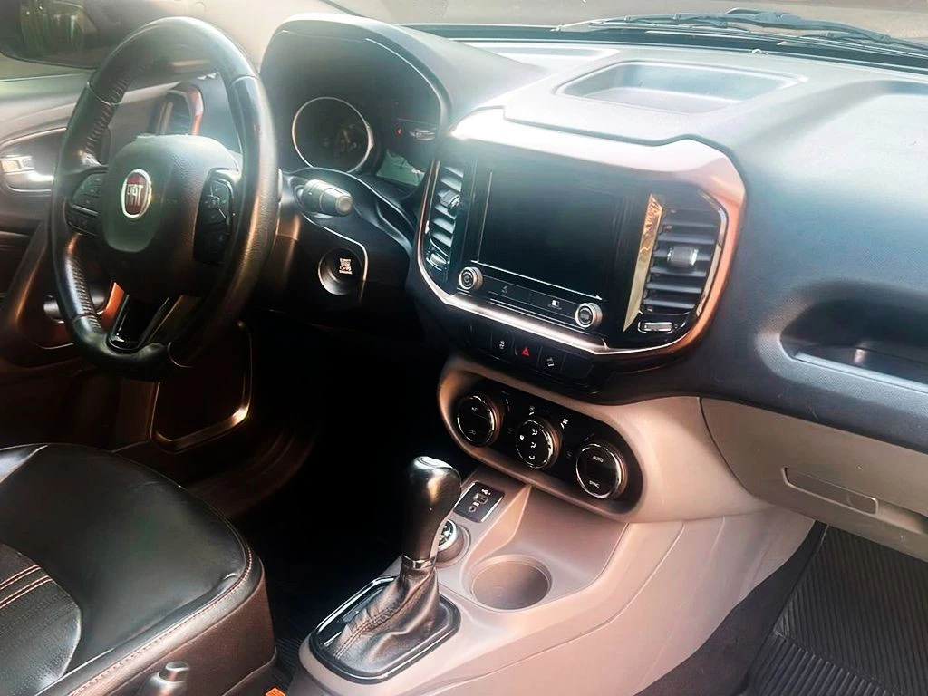 FIAT TORO