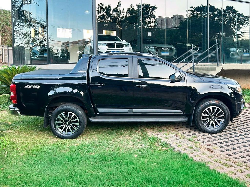 CHEVROLET S10