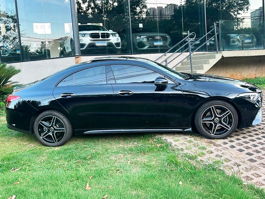 MERCEDES-BENZ CLA 200