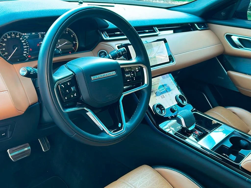 LAND ROVER RANGE ROVER VELAR