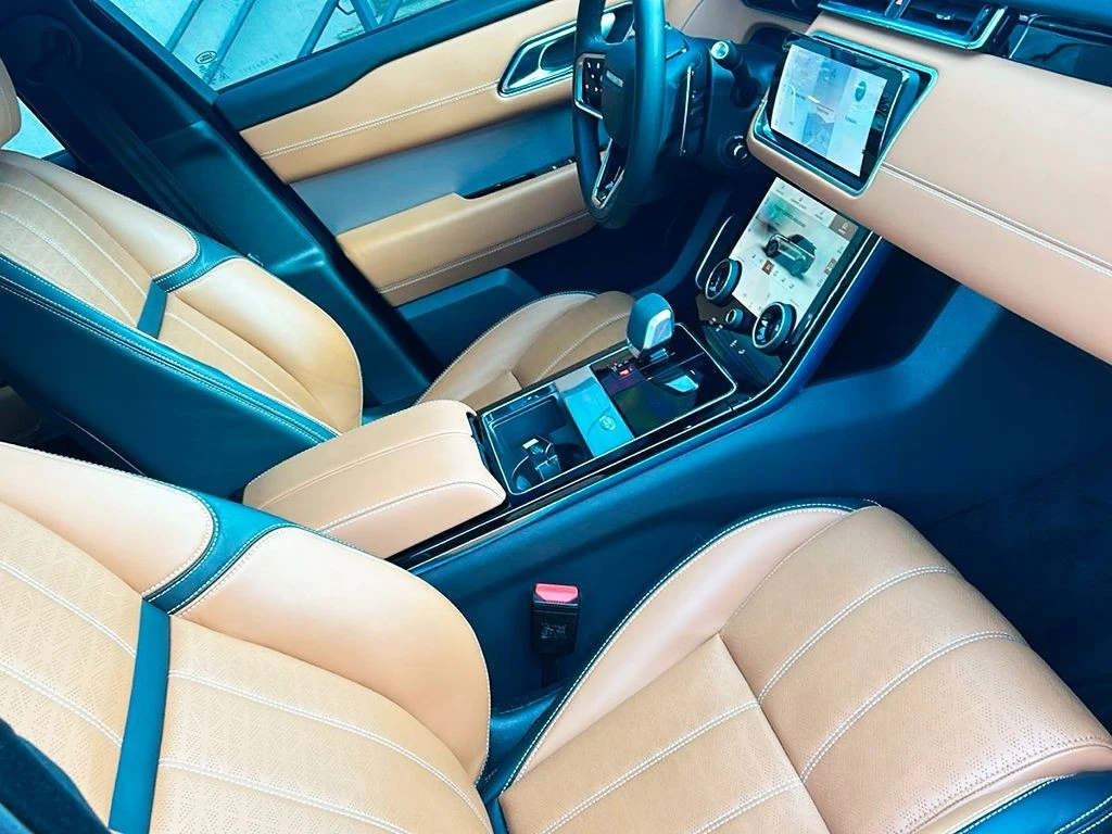 LAND ROVER RANGE ROVER VELAR