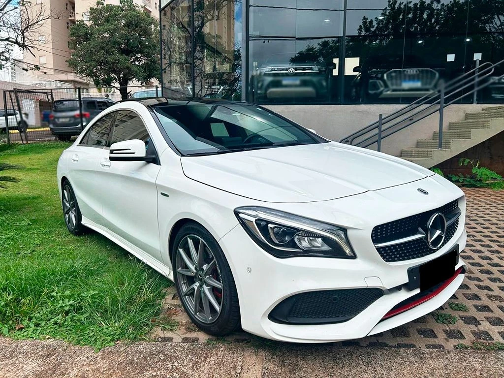 MERCEDES-BENZ CLA 250