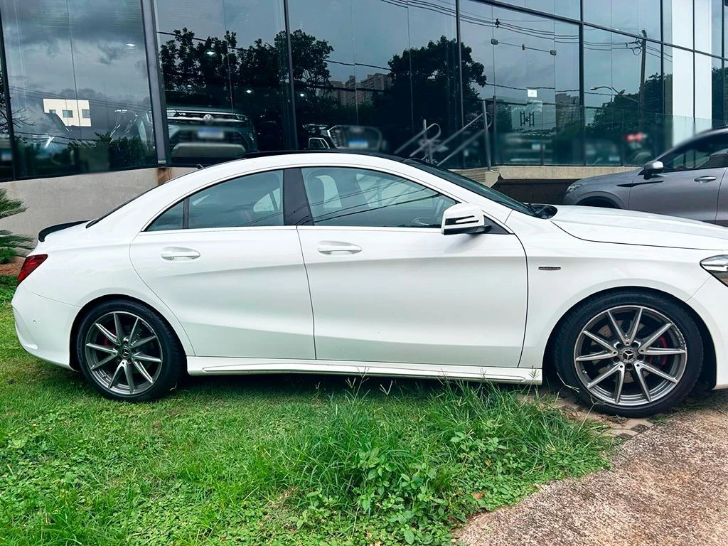 MERCEDES-BENZ CLA 250