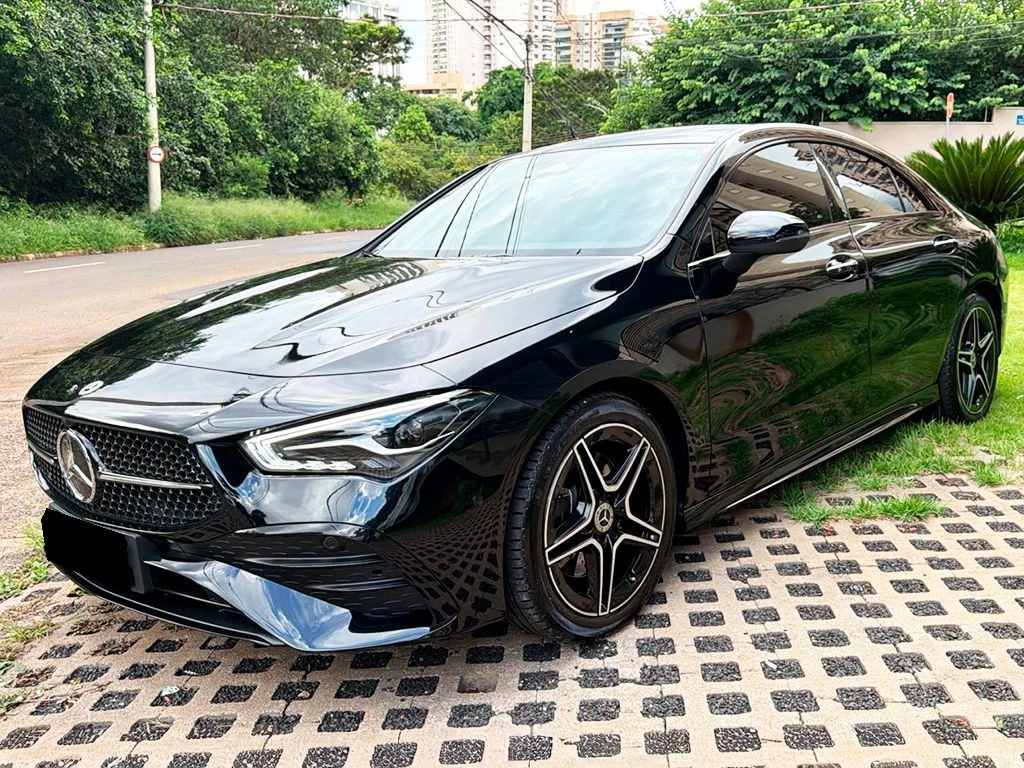 MERCEDES-BENZ CLA 200