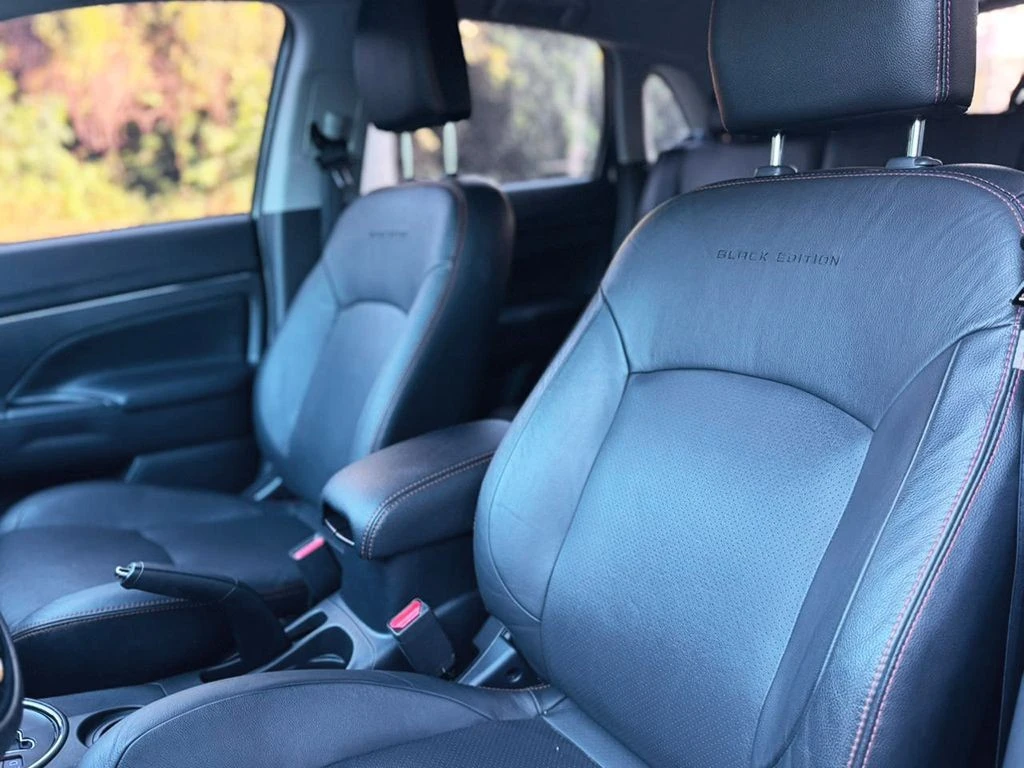 MITSUBISHI OUTLANDER SPORT