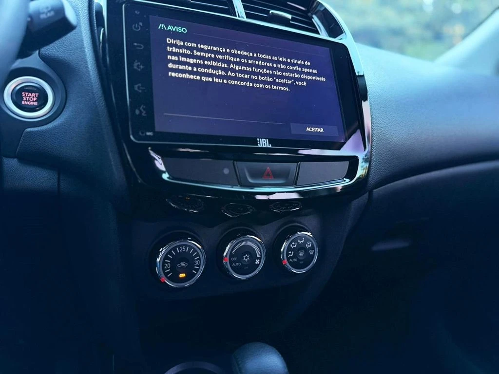 MITSUBISHI OUTLANDER SPORT