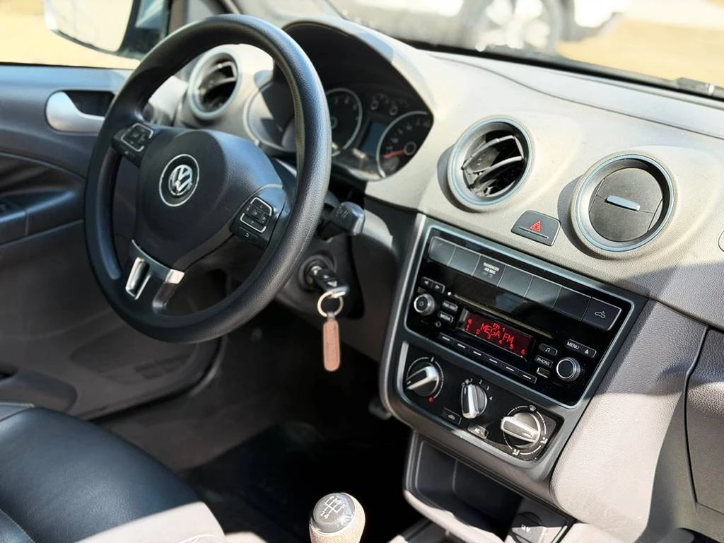 VOLKSWAGEN SAVEIRO