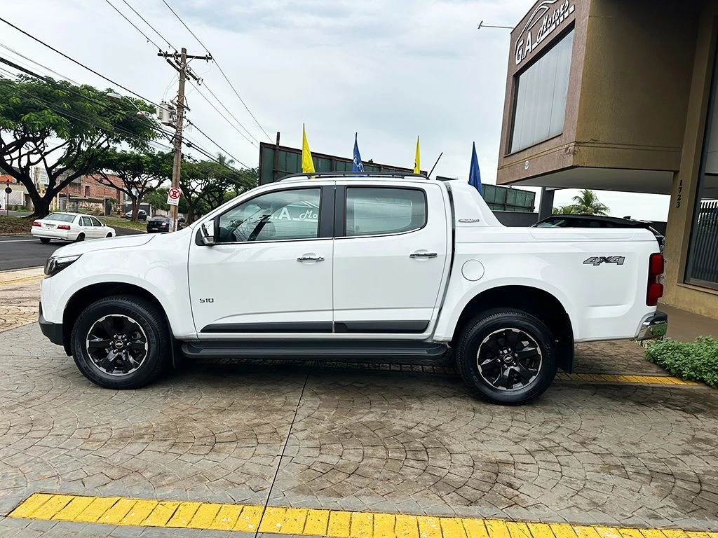 CHEVROLET S10