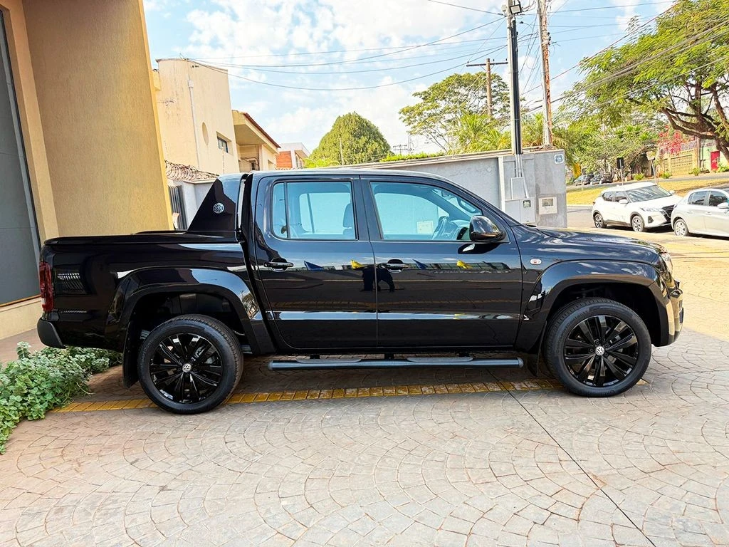 VOLKSWAGEN AMAROK