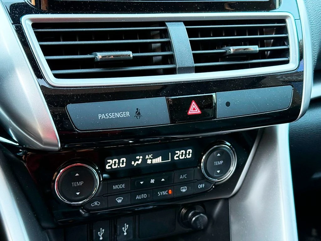 MITSUBISHI ECLIPSE CROSS