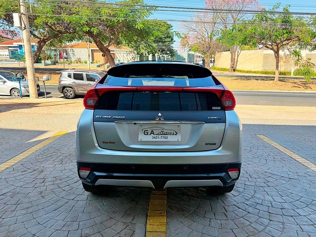 MITSUBISHI ECLIPSE CROSS