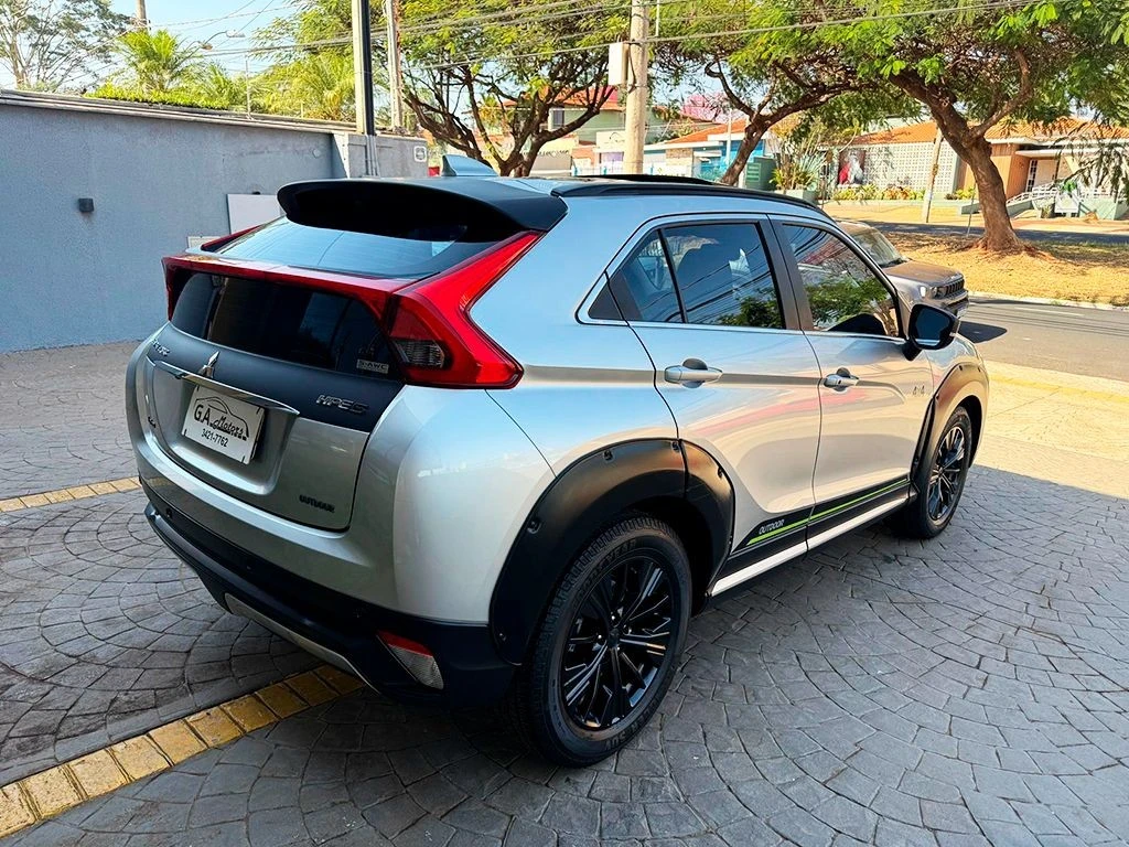 MITSUBISHI ECLIPSE CROSS