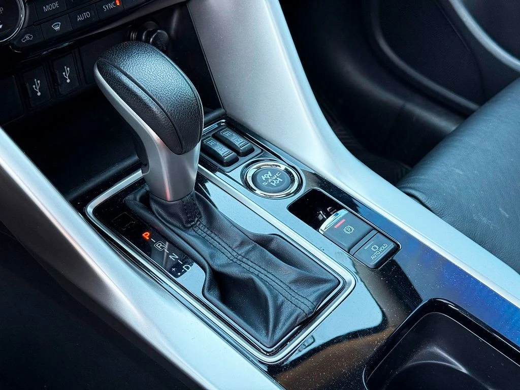 MITSUBISHI ECLIPSE CROSS