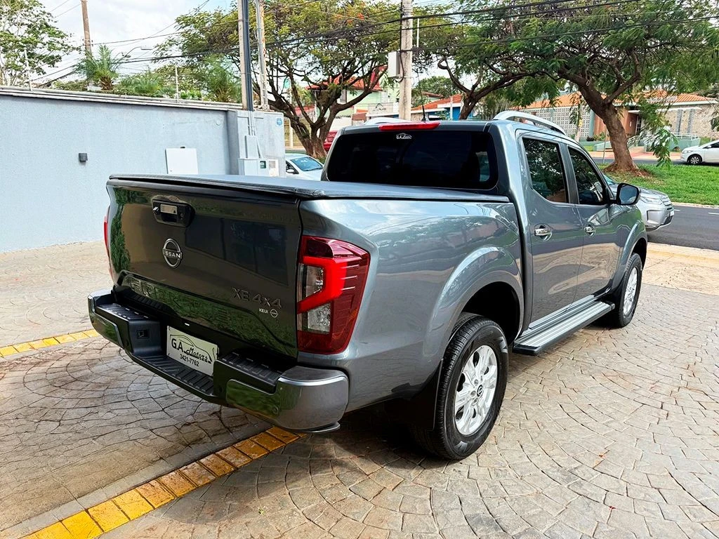 NISSAN FRONTIER