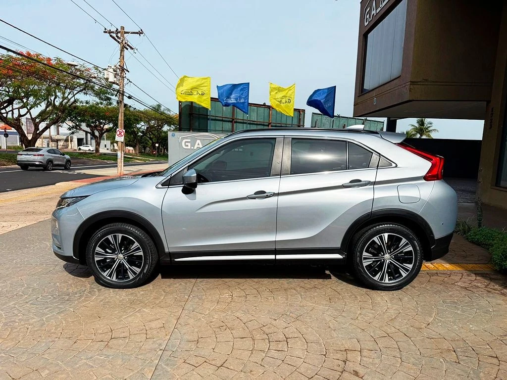 MITSUBISHI ECLIPSE CROSS