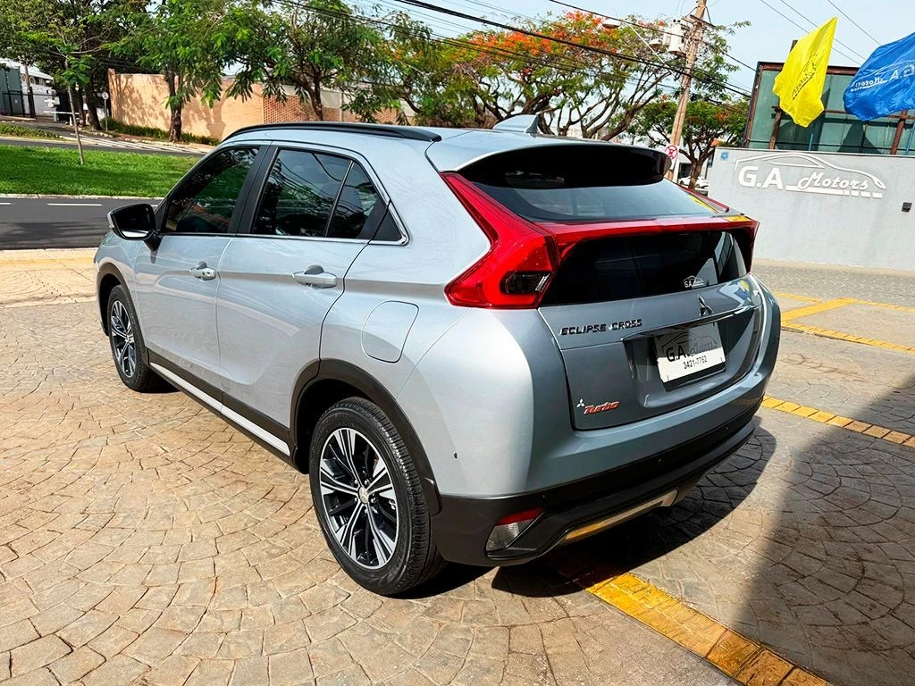 MITSUBISHI ECLIPSE CROSS