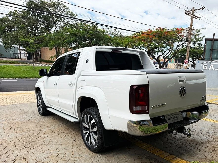 VOLKSWAGEN AMAROK