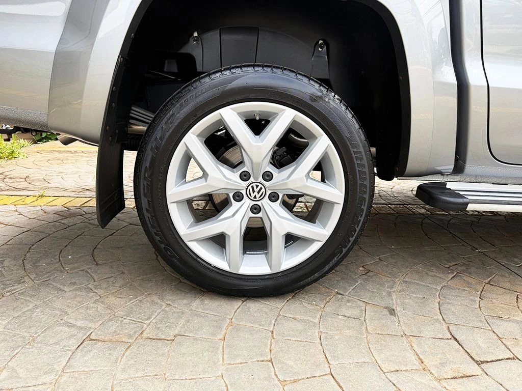 VOLKSWAGEN AMAROK