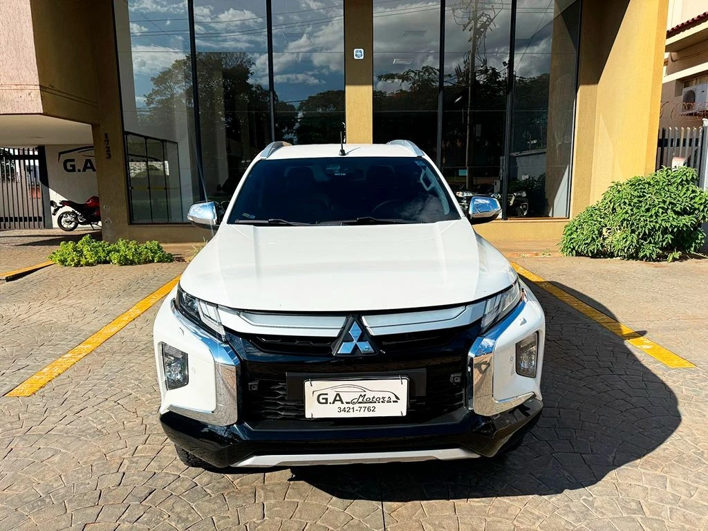 MITSUBISHI L200 TRITON