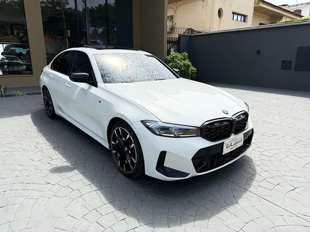 BMW 320i