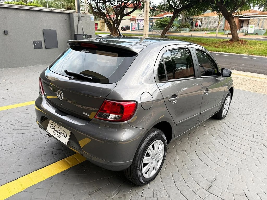 VOLKSWAGEN GOL