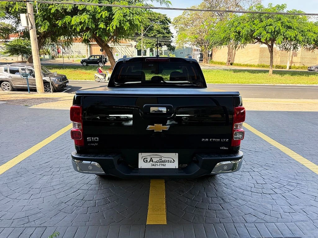 CHEVROLET S10