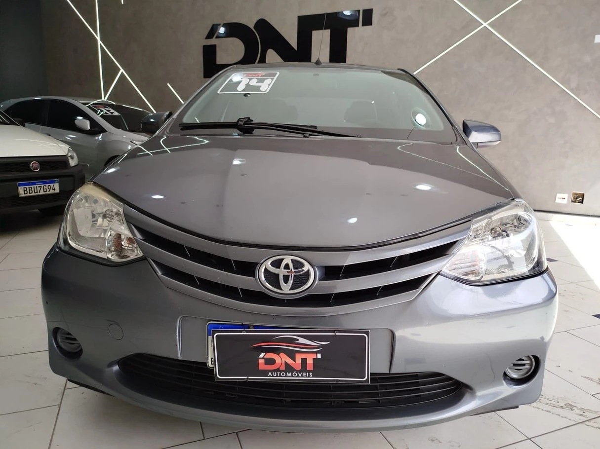 TOYOTA ETIOS