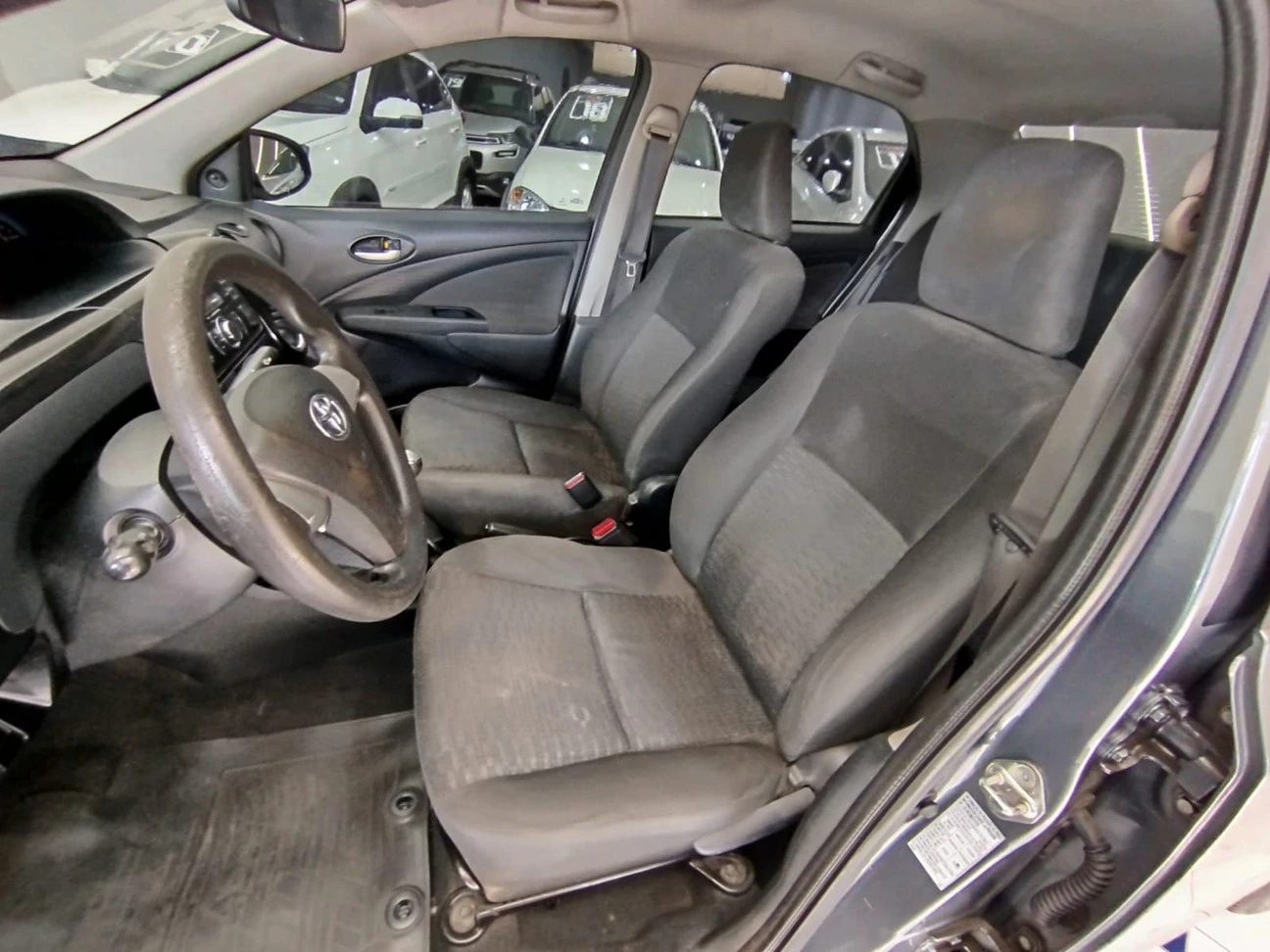 TOYOTA ETIOS