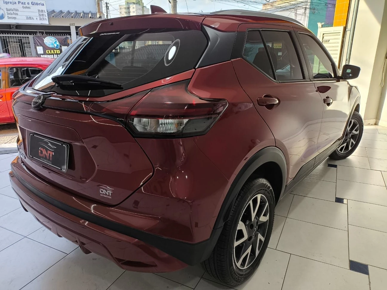 NISSAN KICKS